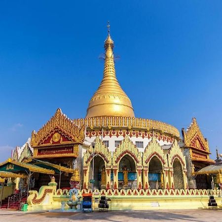 Rose Palace Hotel Yangon Luaran gambar