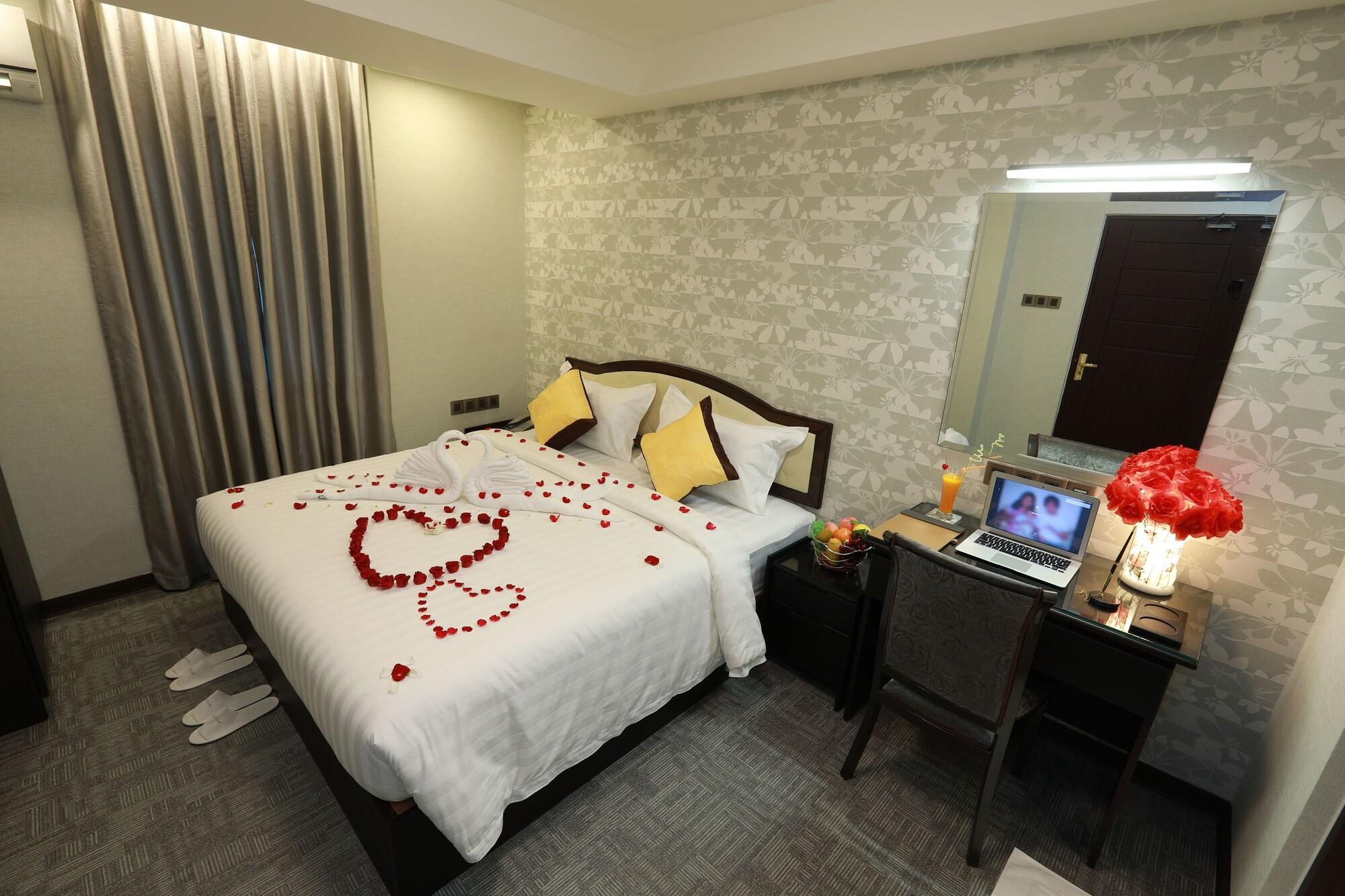 Rose Palace Hotel Yangon Luaran gambar