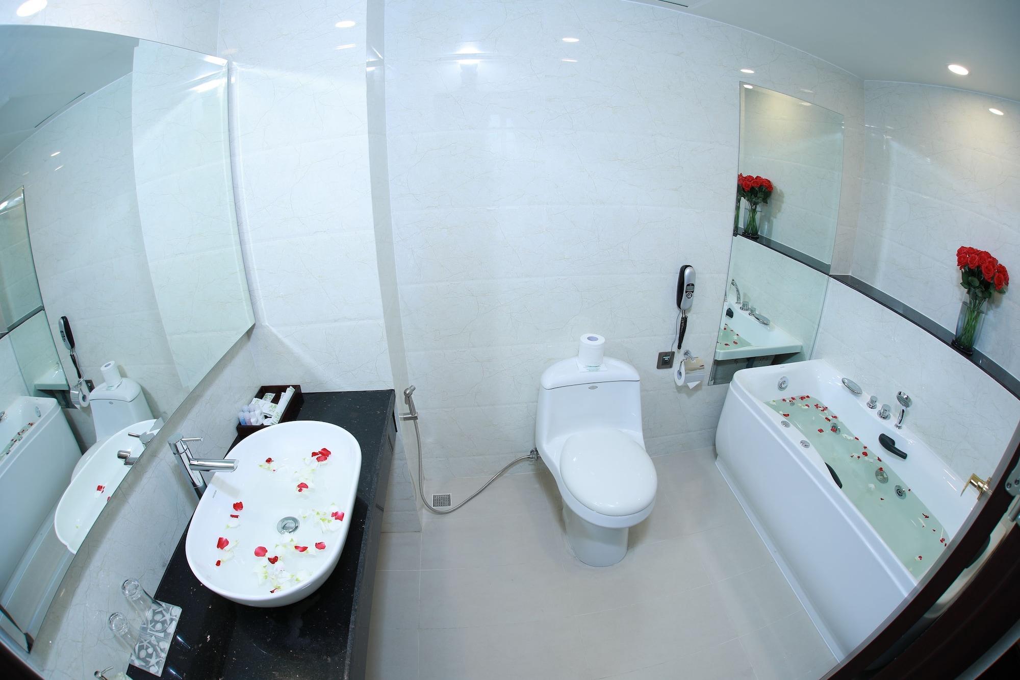 Rose Palace Hotel Yangon Luaran gambar